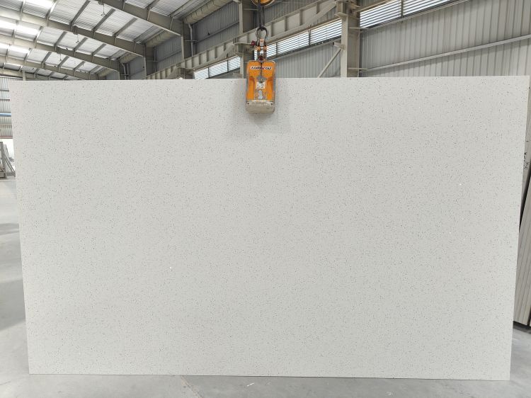 Sparkle White 3cm 138 x 79